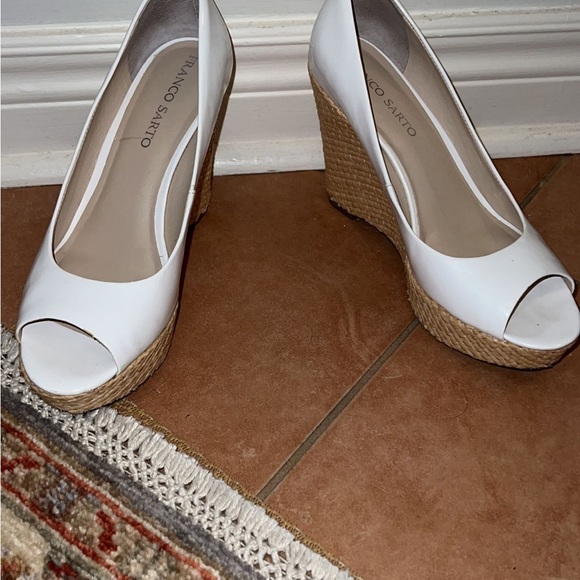 Wedged Heels - Picture 2 of 3